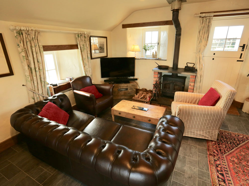 Tan y Garn Whitesands Bay - holiday cottage with spectacular views - lounge